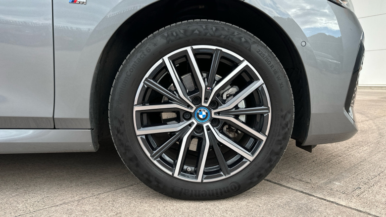 BMW 2 Series 225e xDrive M Sport 5dr DCT Hatchback